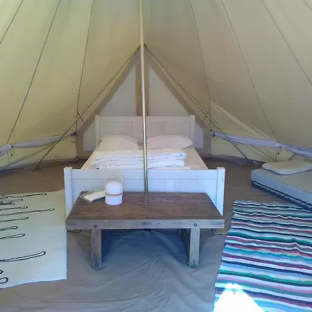 Luxury tent Tentes Bohemes Dans Un Ecolieu Avec Piscine Hors-sol *