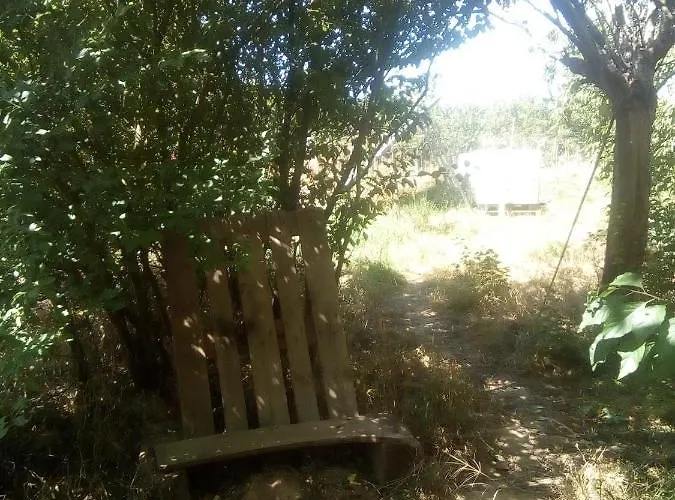 Tentes Bohemes Dans Un Ecolieu Avec Piscine Hors-sol * Peault